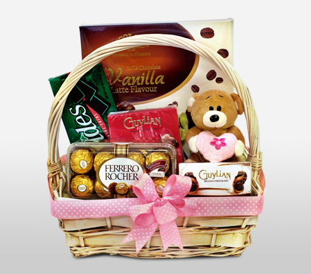 Chocolate Lovers Gift Basket - Hosanna Flowers-hangkhonggiare.com.vn