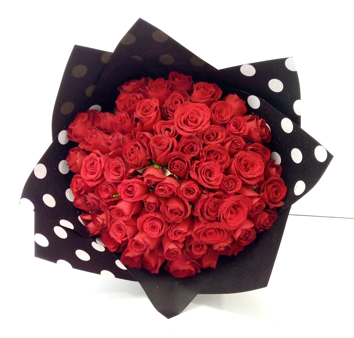 Valentine day best sale flowers for him