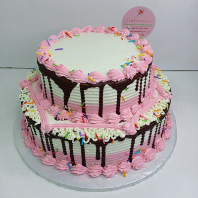 Love In Heart Design Cake
